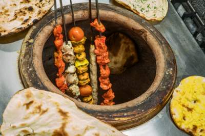 FRESH FROM THE TANDOOR
